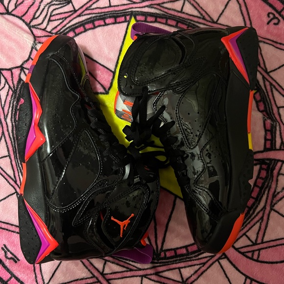 AIR JORDAN 7 RETRO WMNS "BLACK PATENT" - Picture 3 of 3